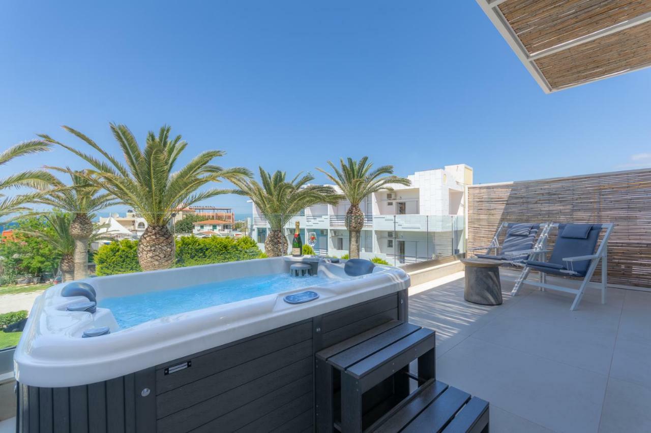 Drossia Palms Hotel&Nisos Beach Suites Mália Quarto foto