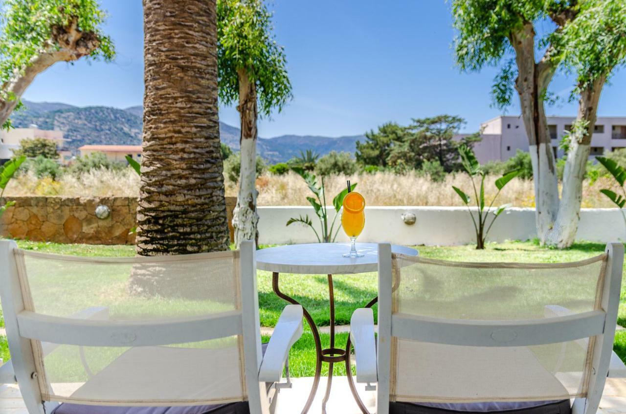 Drossia Palms Hotel&Nisos Beach Suites Mália Quarto foto